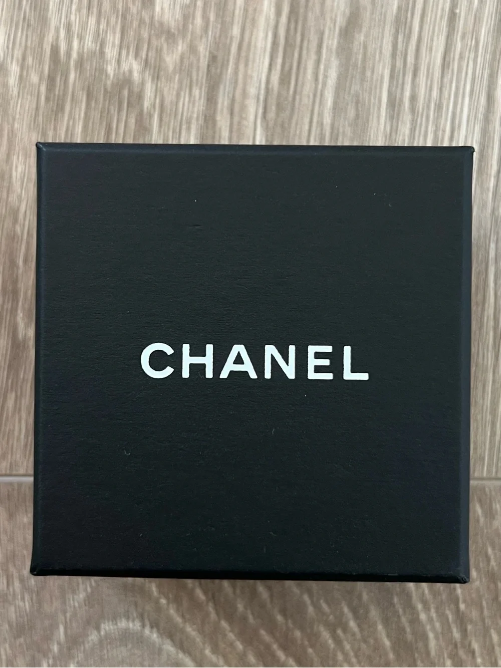 Chanel Box (BB314)